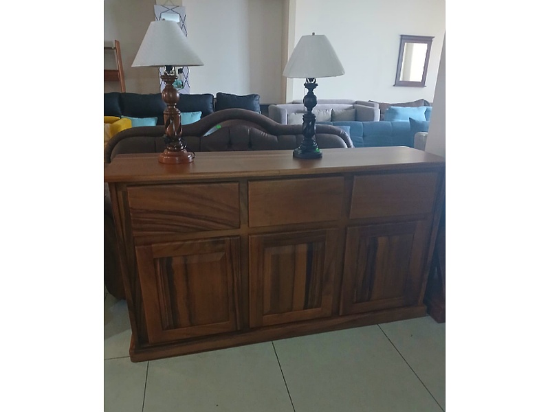 Comoda de madera Costa Rica