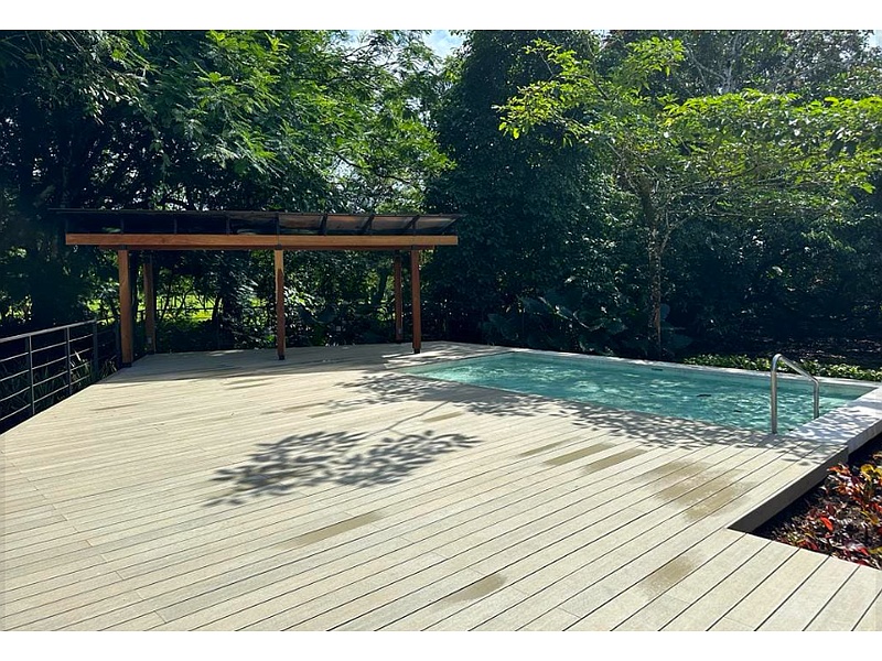 Piso Deck para exteriores Costa Rica