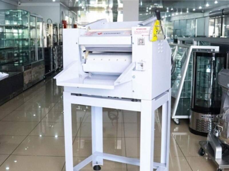 Laminadora de pedestal 