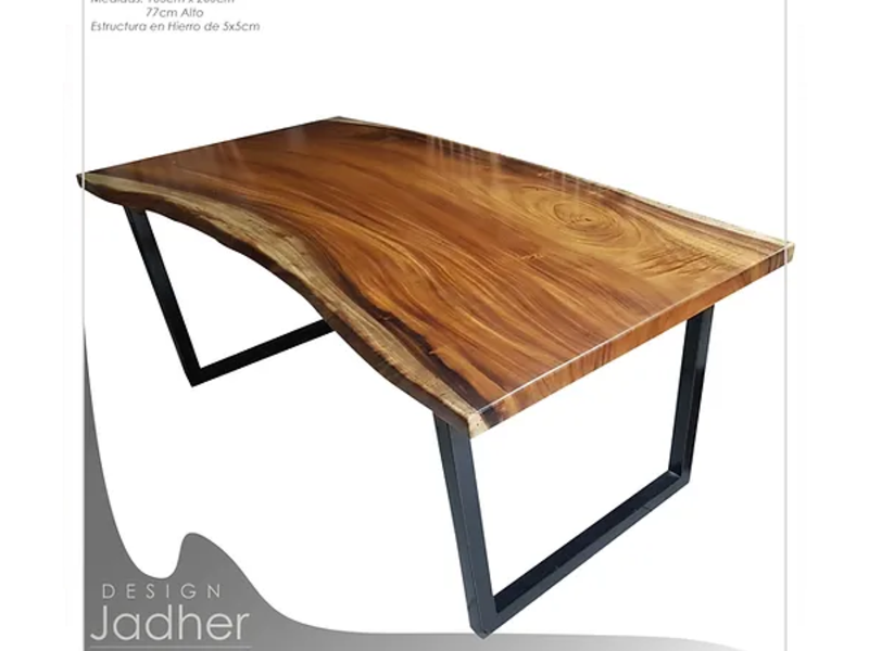 Mesa de Comedor Design Jadher Costa Rica