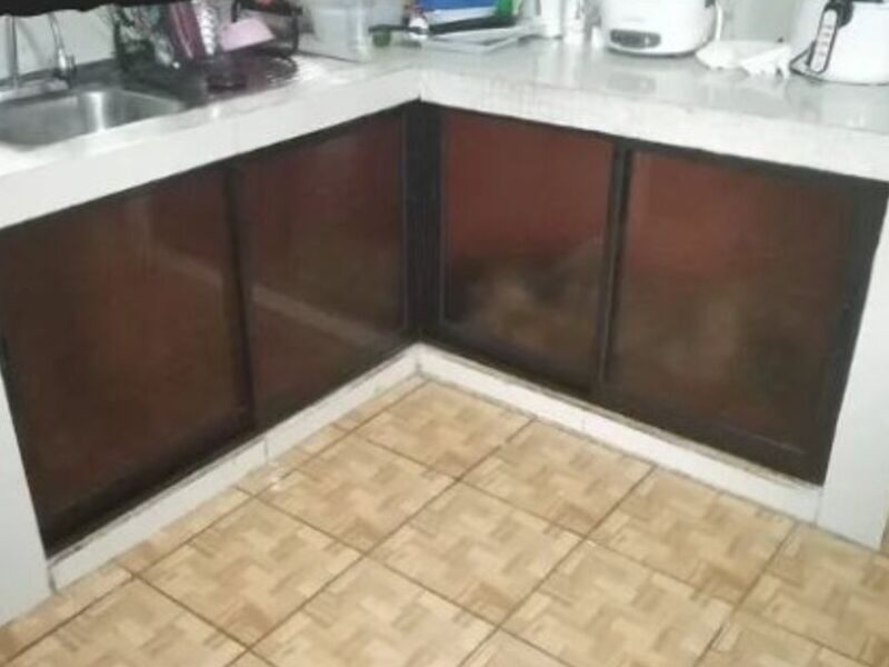 Puertas de aluminio para cocina Esparza