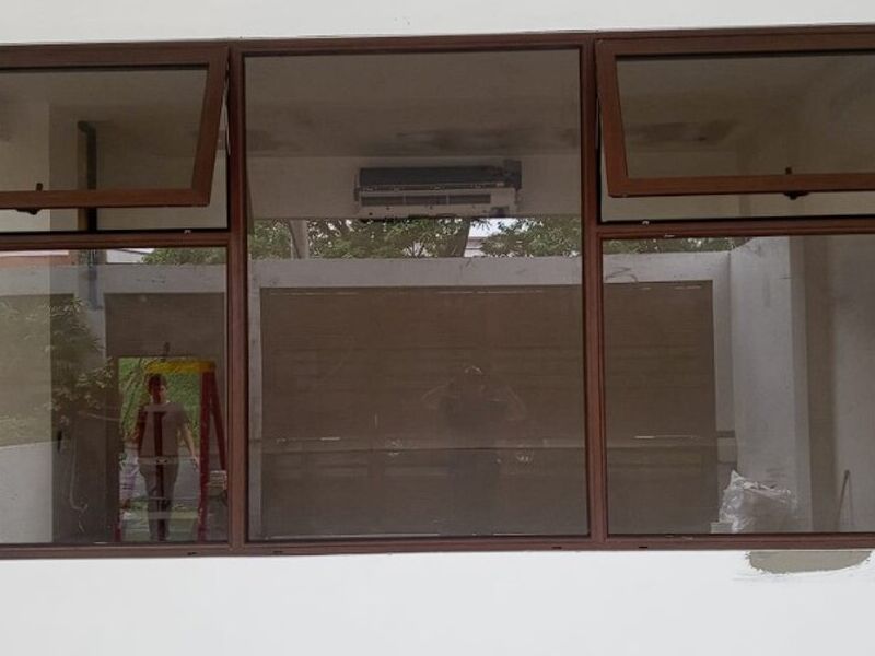 Conjunto de ventanas x5cristal en Alajuela