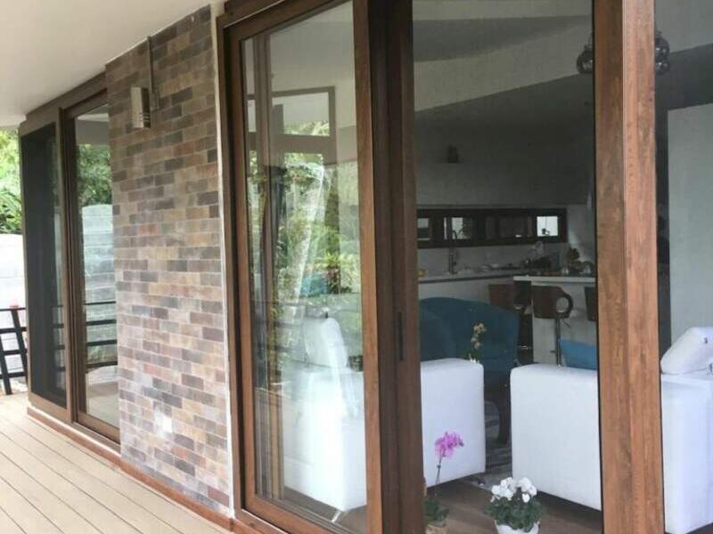 Ventaneria PVC en Costa Rica