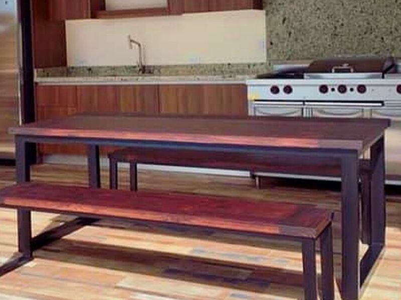 MESA RUSTICA COMEDOR HEREDIA