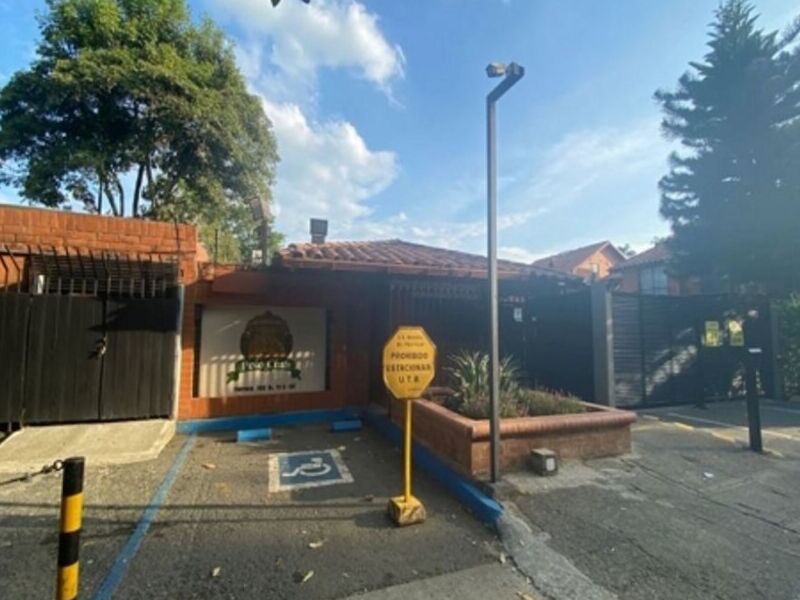 Ana  Casa venta Costa Rica