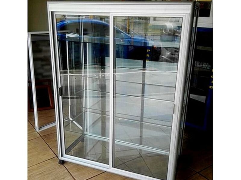 Urnas aluminio natural CARTAGO