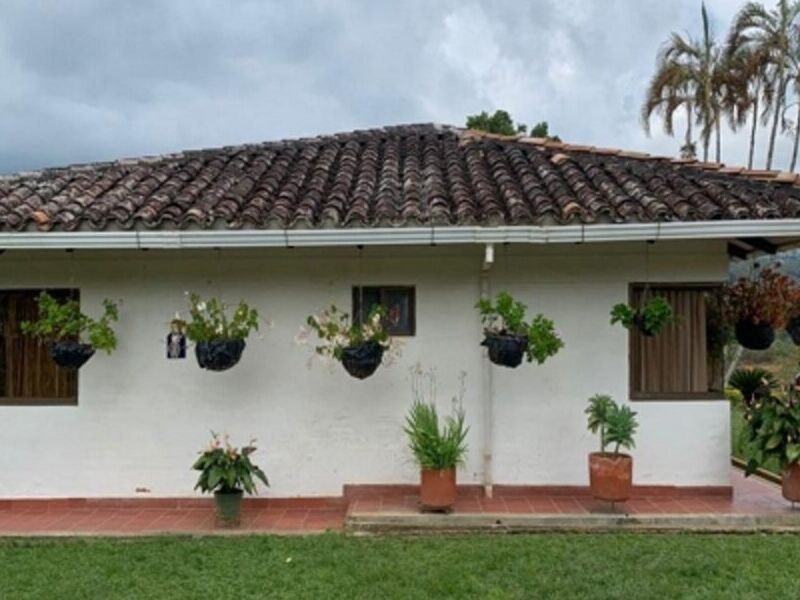 Multiplaza Casa venta Costa Rica