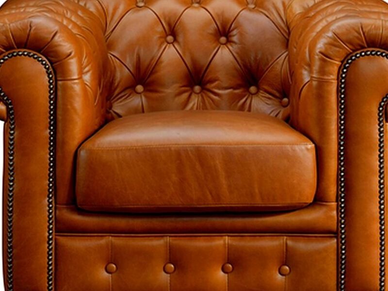 Sillón Chesterfield Cuero Vintage HEREDIA