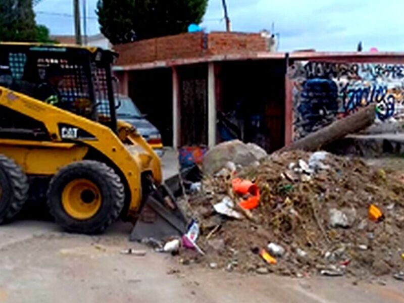 Demolición terrenos baldíos San Jose