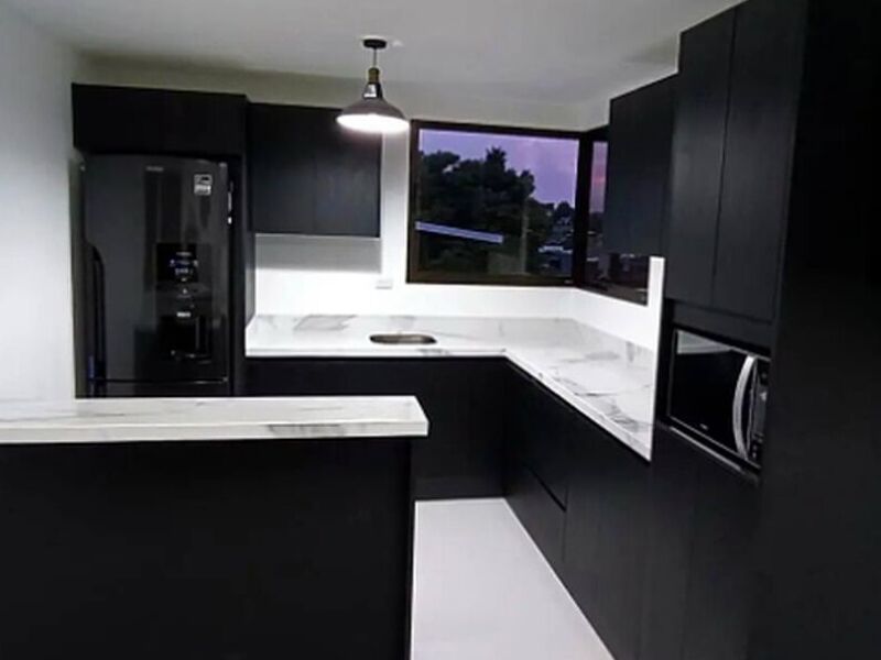 COCINA MODERNA OBSCURA HEREDIA