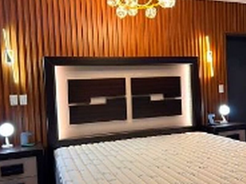 DORMITORIO ESPALDAR MADERA HEREDIA