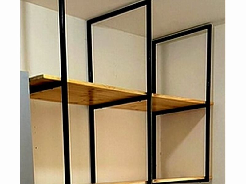 Mueble hierro estantes madera ALAJUELA