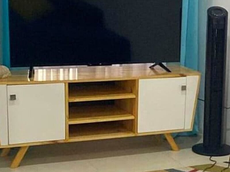 Consola TV Costa RicA