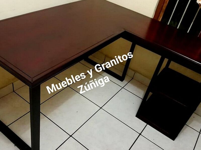 Escritorio forma L GUÁPILES