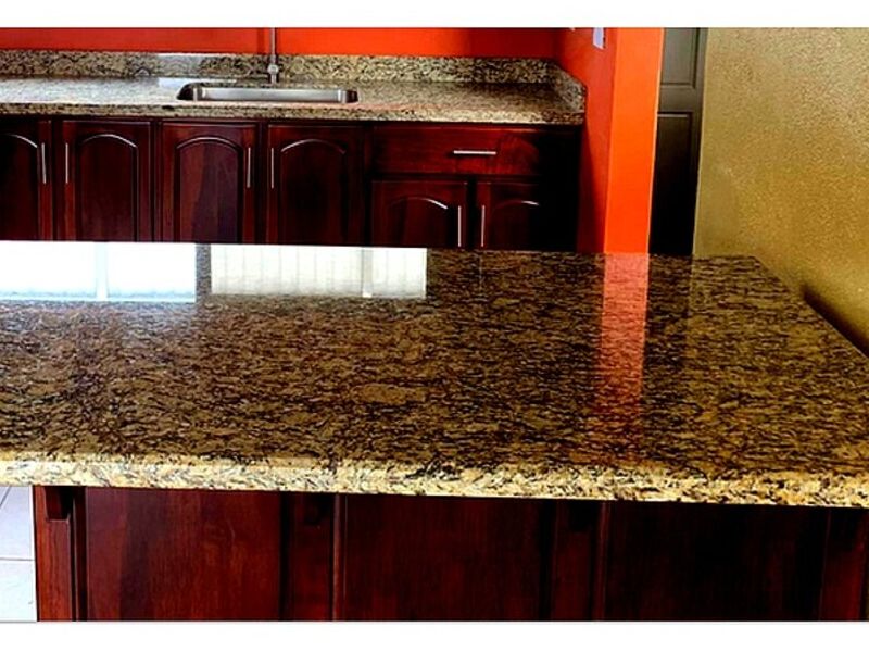 Mueble isla granito natural PALMARES