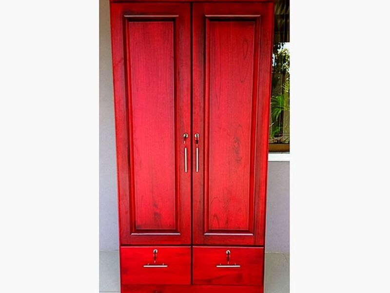 Ropero caoba HEREDIA