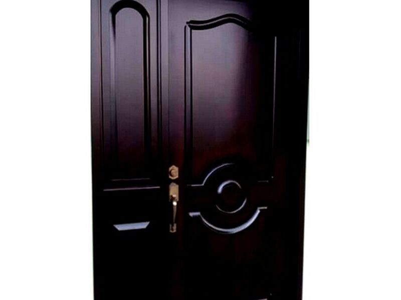 Puerta principal HEREDIA