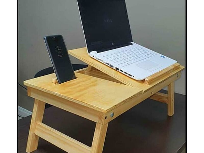 MESA PORTA LAPTOP  MADERA PUNTARENAS