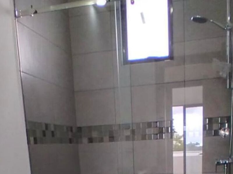 CORTINA BAÑO VIDRIO 03 SAN JOSE