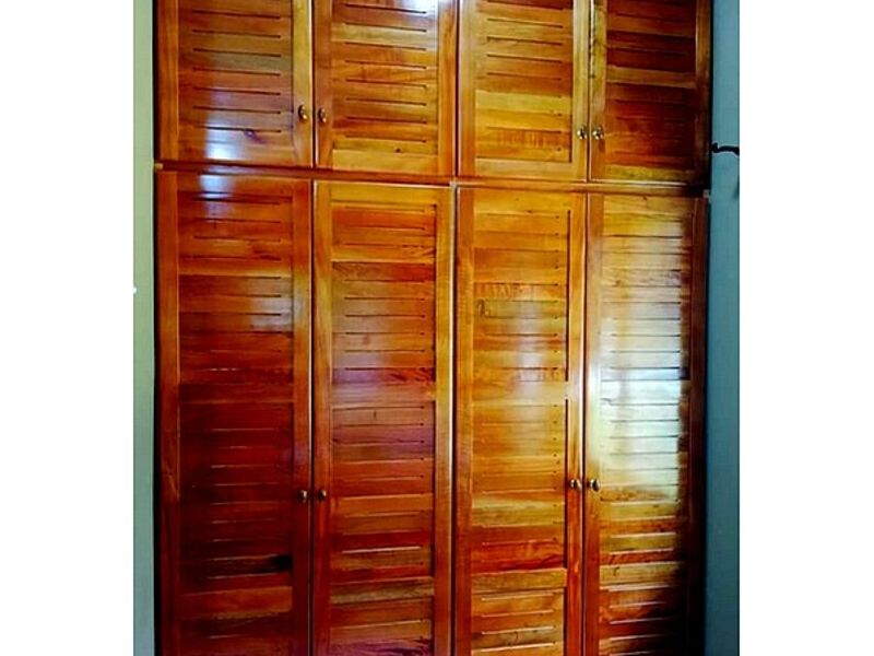Closet madera cedro SAN ISIDRO