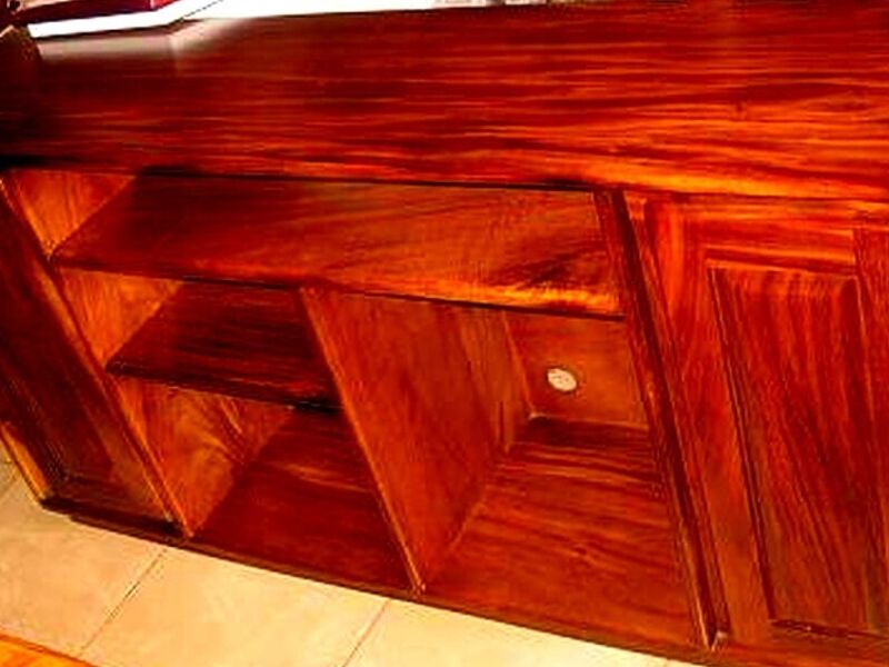 Mueble T.V Plasma ALAJUELA