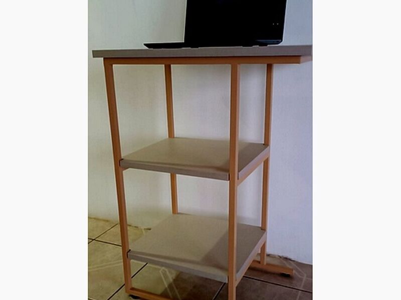 Mesa computadora ALAJUELA