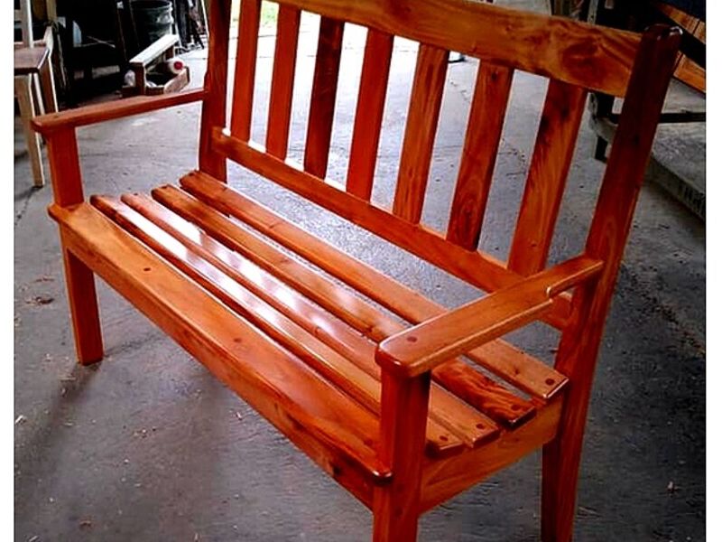 Banca madera cedro caoba CARTAGO