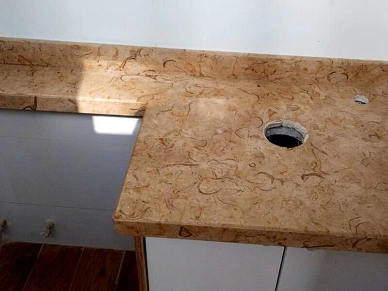 Mesón baño café pintas caracol CARTAGO