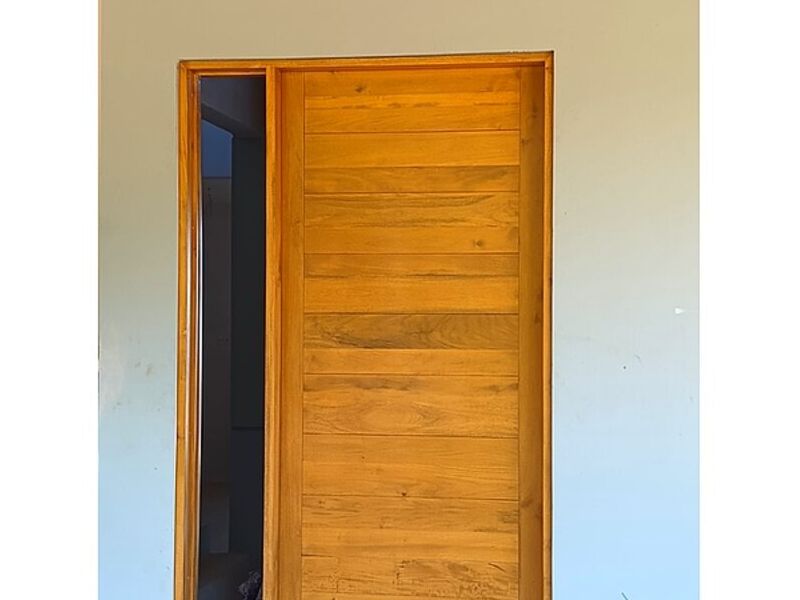 Instalación Puertas Madera Costa Rica