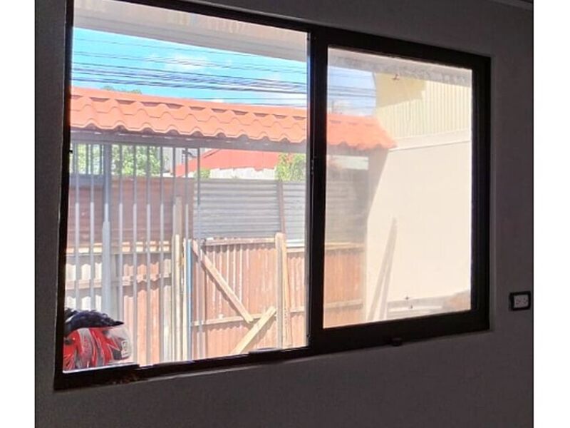 Ventana m2 Guanacaste