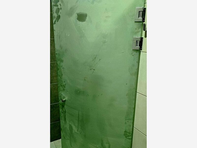 Puerta vidrio temperado CARTAGO