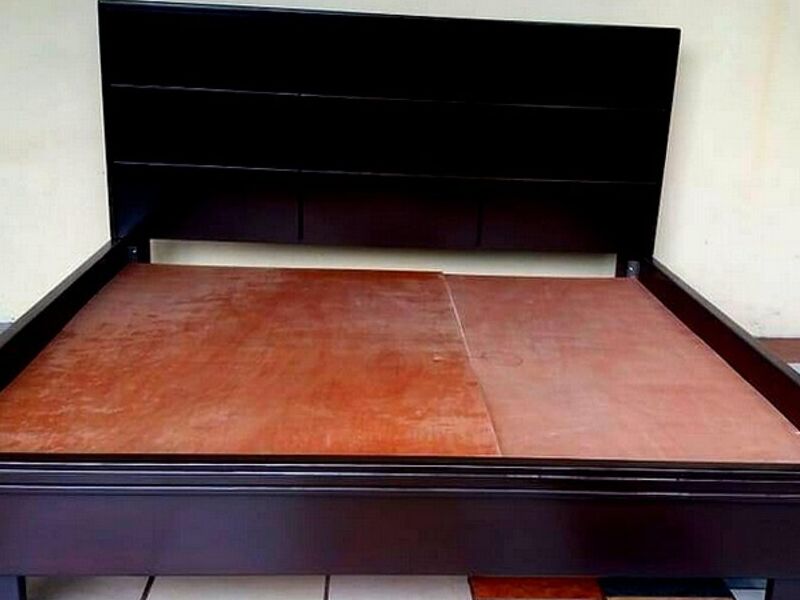 Cama tamaño king ALAJUELA