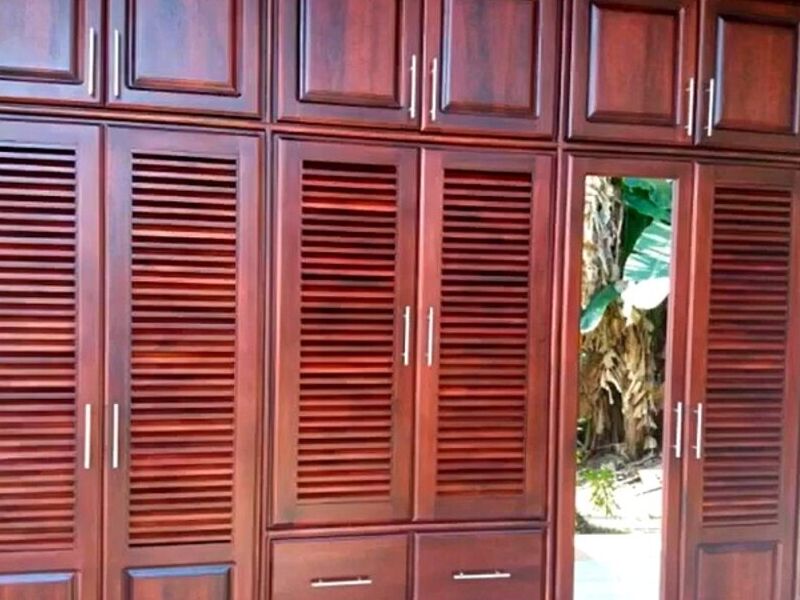  Clóset madera laurel SAN CARLOS