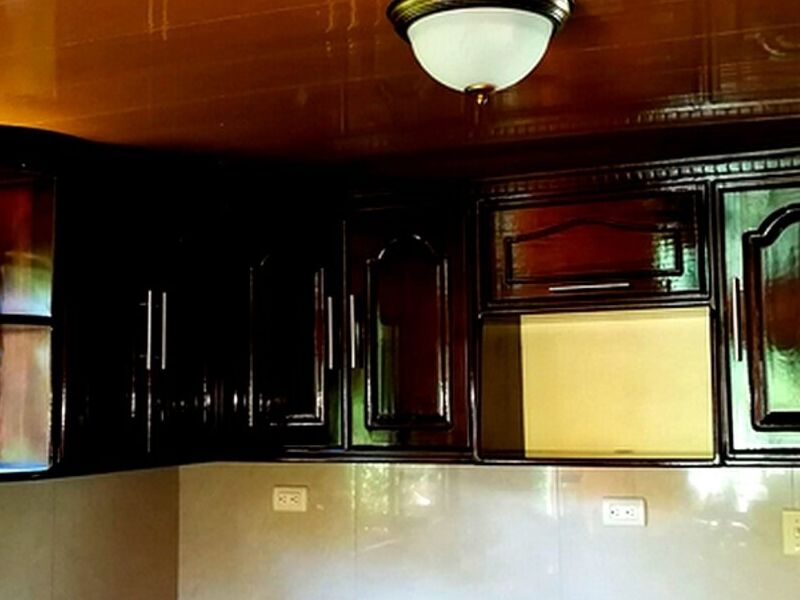 Mueble aéreo cocina madera cenizaro ALAJUELA