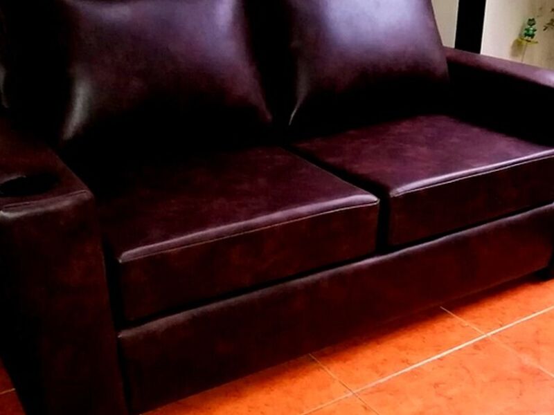 Sillón 2 plaza tapizado microcuero SAN JOSÉ