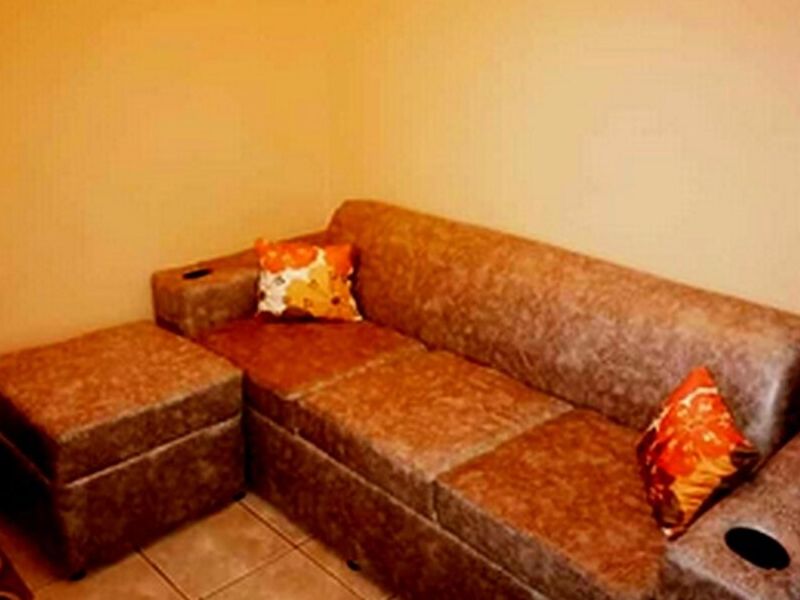 Sofá microcuero TV CARTAGO