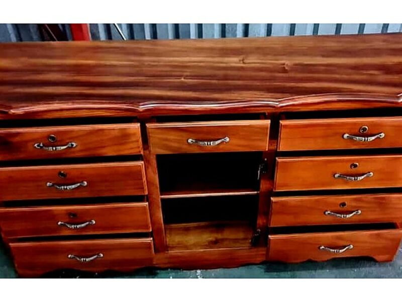 Escritorio 100% madera sólida ALAJUELA