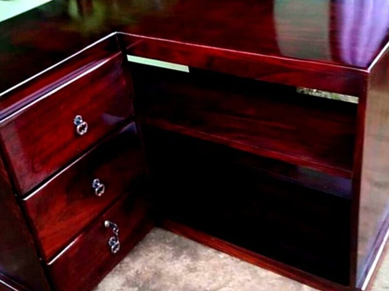 Escritorio madera cedro castaño ALAJUELA