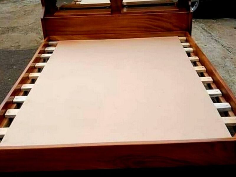 Cama matrimonial madera cenizaro ALAJUELA