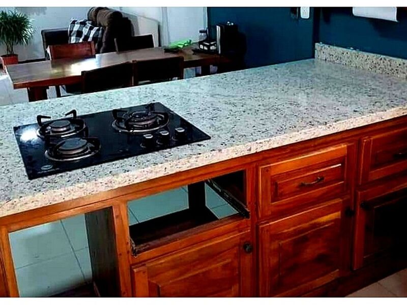 Mueble cocina sobre cuerzo ALAJUELA