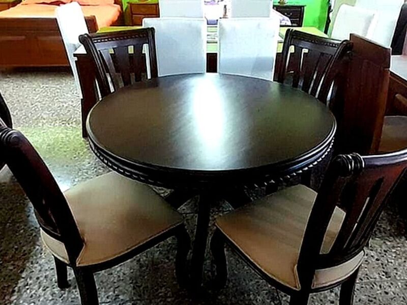 Comedor 4 sillas SARCHÍ