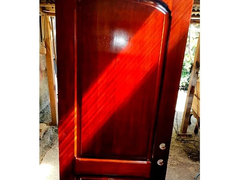 Puerta madera cedro HEREDIA