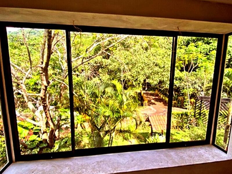 Ventana 80/25 ESCAZÚ