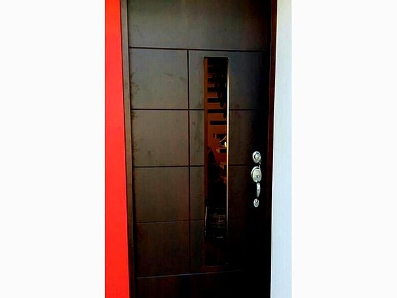 Puerta cedro GRECIA