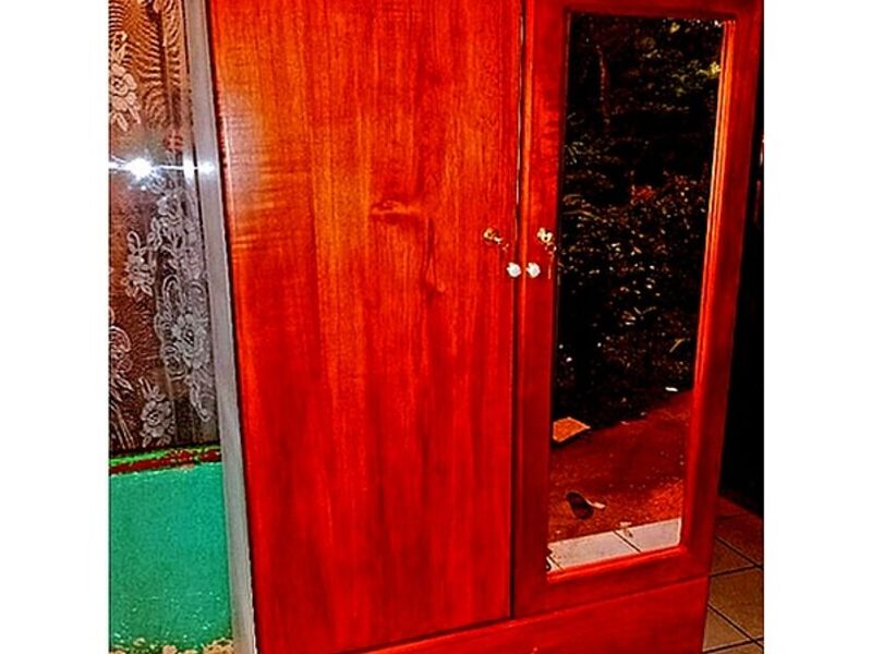 Clóset moderno madera cedro SARCHI
