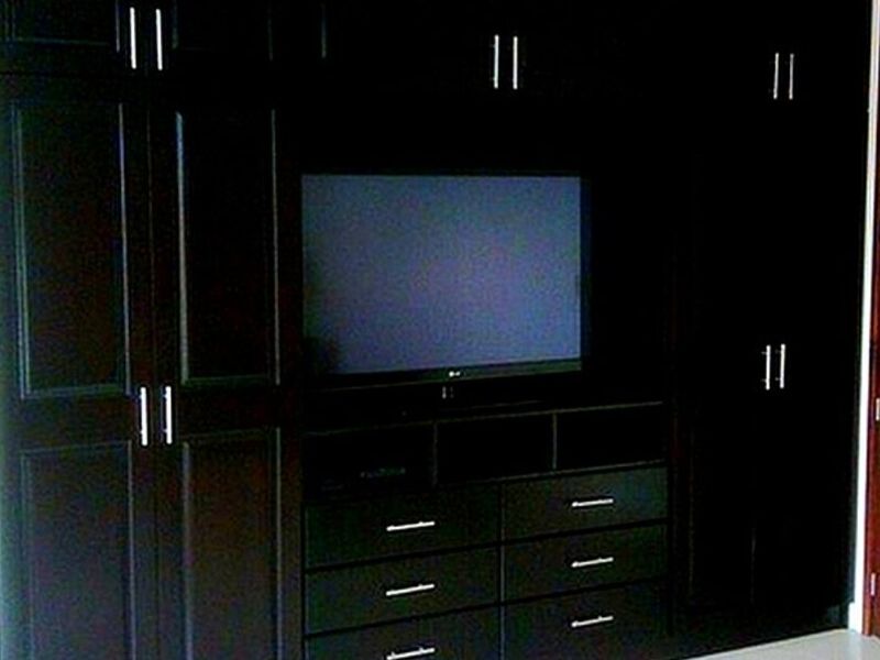 Closet pantalla SARCHI