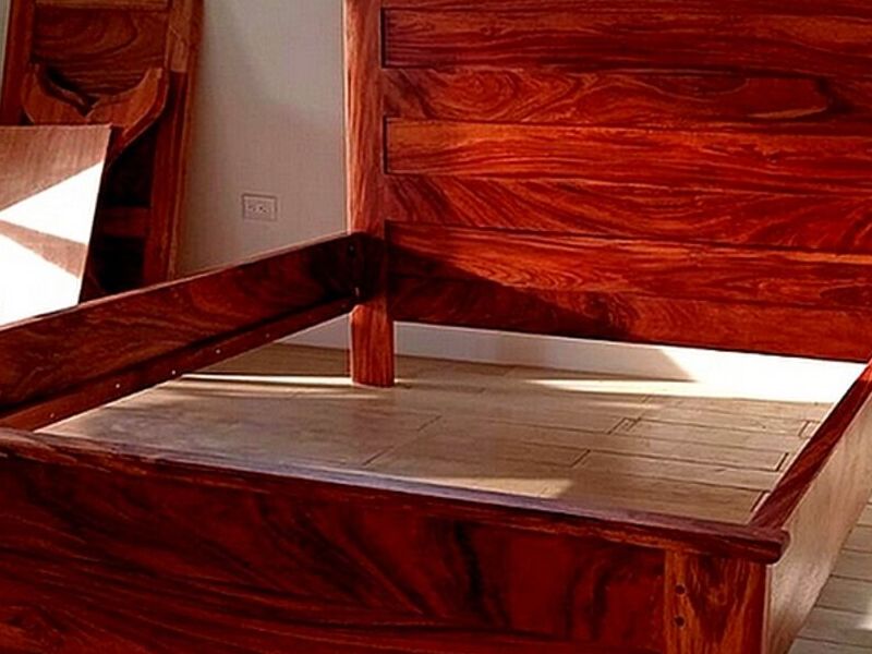 Cama matrimonial madera guanacaste ALAJUELA